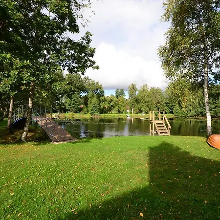 Vakantiehuis Tiigi Big Holiday